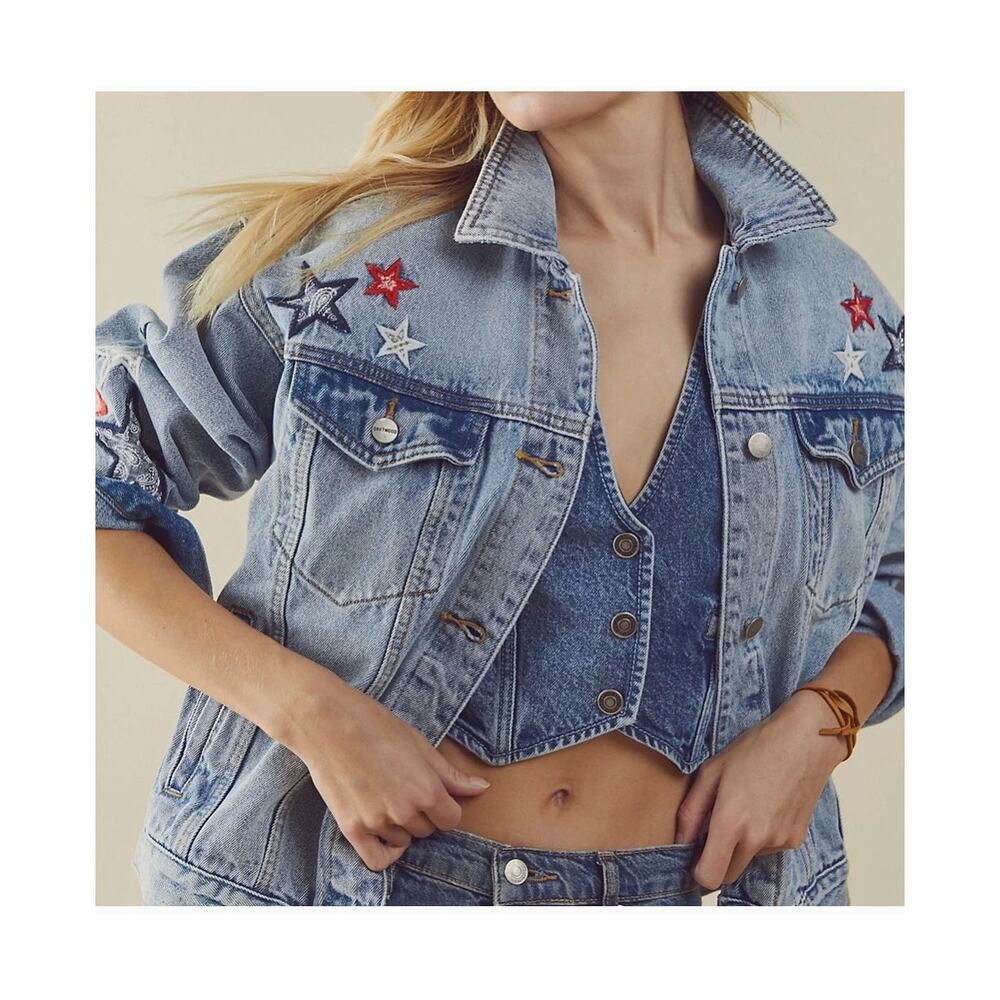 Driftwood Shine Bright Trucker‎ Jacket Star Patch Embroidered Denim Size Medium